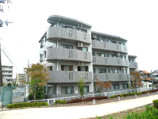 ファミール昆陽池公園