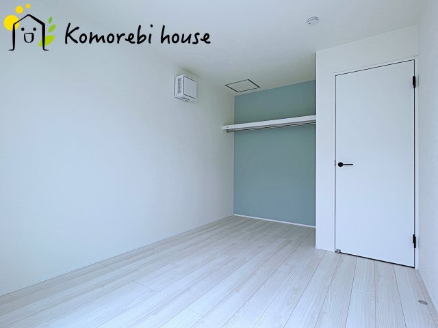 北本市西高尾　第1期　新築一戸建て　リナージュ　09の洋室|収納付きでゆとりのある空間。寝室としても使え、衣類やおもちゃもスッキリ片付く快適な部屋。