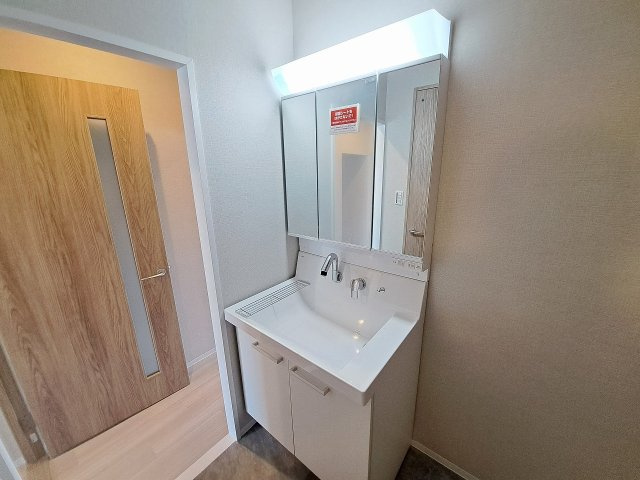 LANI TERRACE NISHINOMIYAの独立洗面台