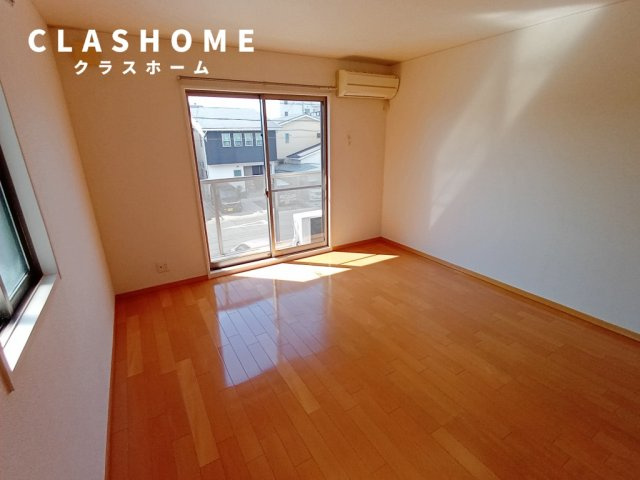 ラフィネシャンブル　　刈谷市近郊の賃貸はクラスホーム刈谷店の居間・リビング|同物件の別部屋になります。