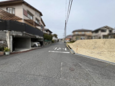 【前面道路含む現地写真】 | 大津市向陽町10-2　新築戸建 | 2025年04月　撮影