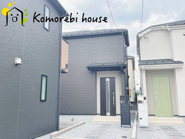 北本市西高尾　第1期　新築一戸建て　リナージュ　11の外観|耐久性に優れたサイディング貼りの外観。雨風に強く、汚れにくい素材で美しさが長持ちします。日々のメンテナンス負担を軽減し、家族の暮らしをしっかり守る安心の新築住宅です。