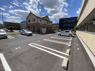 【駐車場】 | Maruei Hills(マルエイヒルズ)