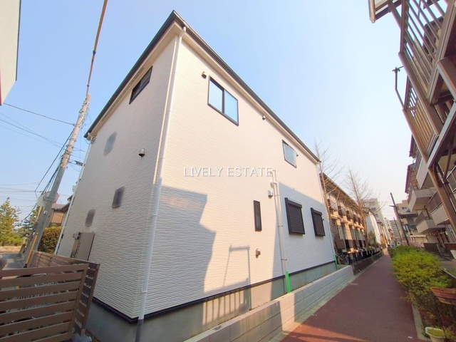 草加市栄町2丁目 新築分譲住宅の外観