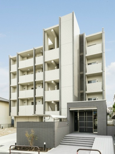 ラフェリオ亀の井