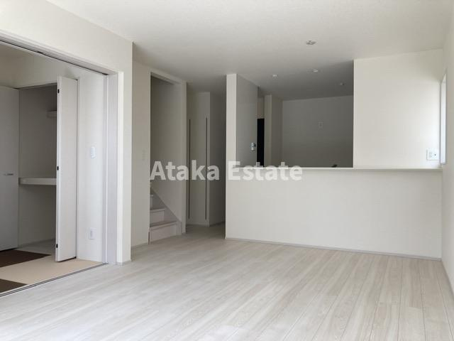 グラファーレ4268河北町谷地第2の居間・リビング