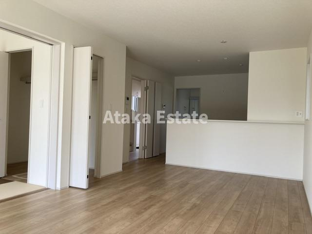 グラファーレ4268河北町谷地第2の居間・リビング