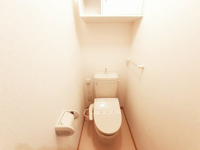 アパルトマン・エムのトイレ