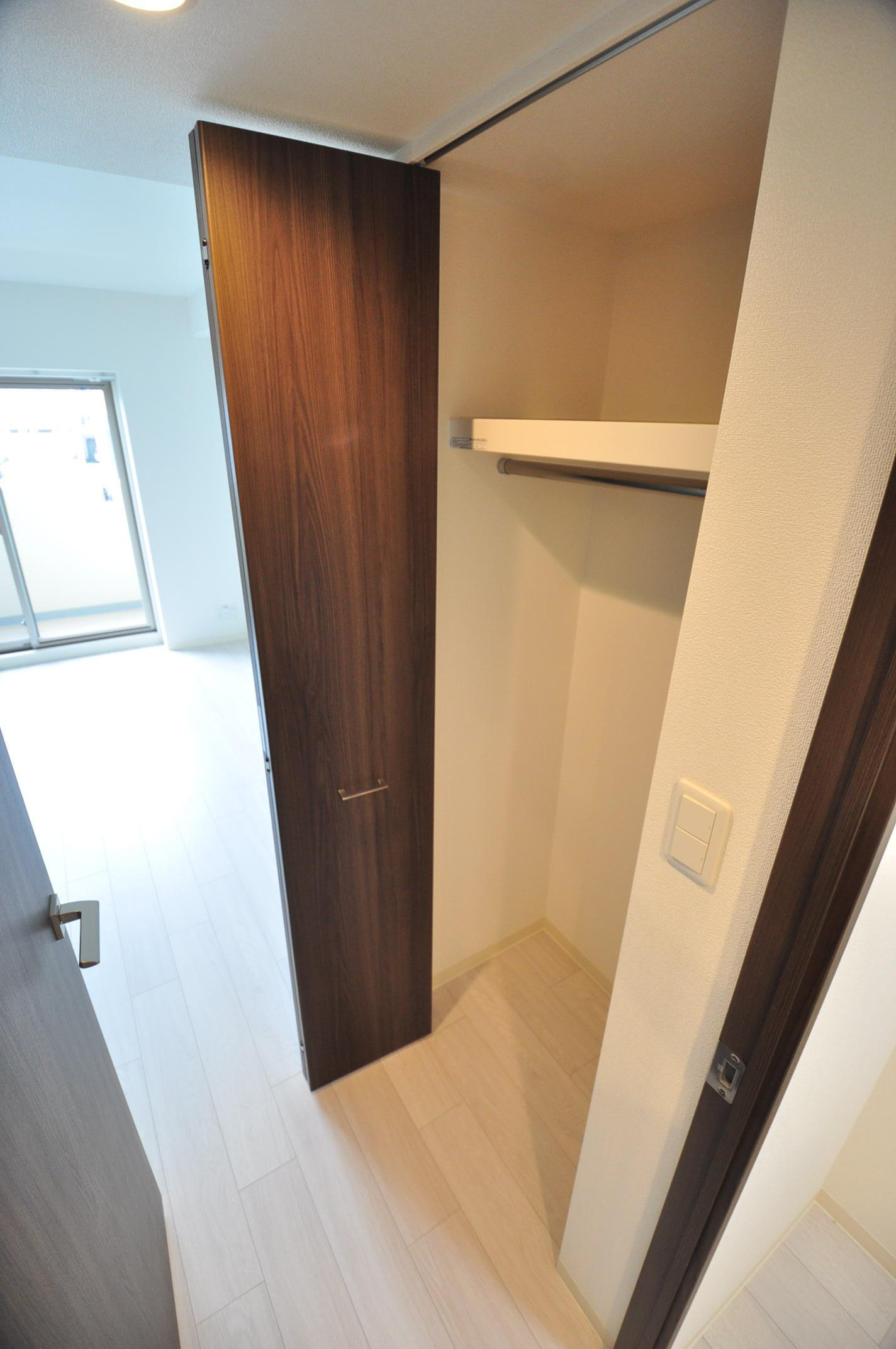 大阪市城東区今福西２丁目の賃貸マンションの収納