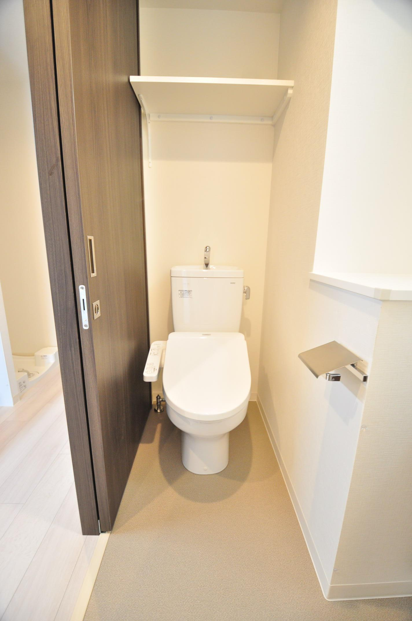 大阪市城東区今福西２丁目の賃貸マンションのトイレ