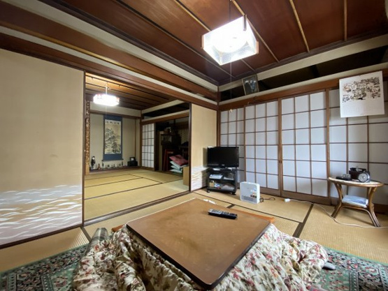 【居間・リビング】 | 伊東市大原3丁目　古家付土地