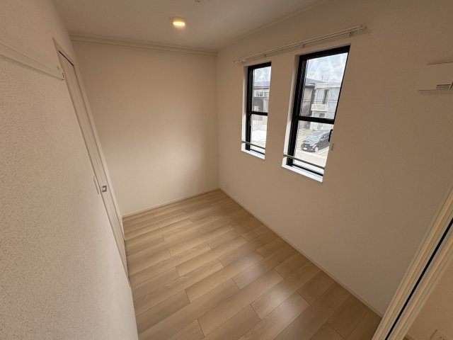 稲美町国北アパートの洋室