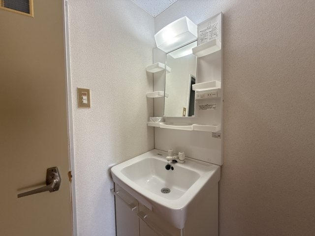 ロイヤルコーポ姫路の洗面所