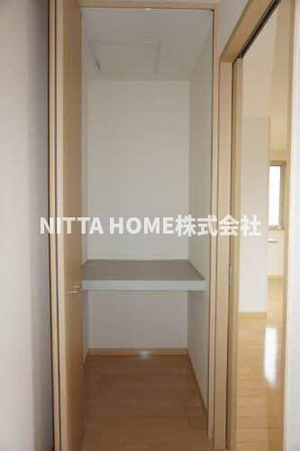 ファミールヨシダⅠ・Ⅱの収納|嬉しいたっぷり収納!(^^)!