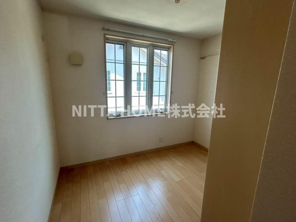 ファミールヨシダⅠ・Ⅱのその他共用部分|洋室です〇