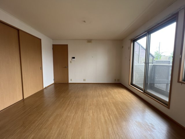 フルーレの居間・リビング