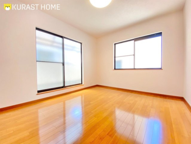 京都市伏見区久我西出町　中古戸建の洋室|7帖洋室