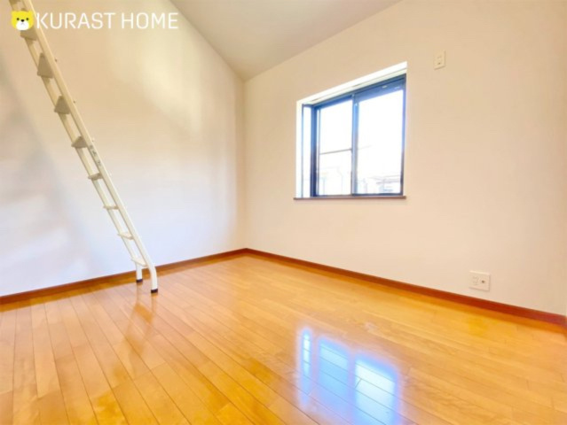 京都市伏見区久我西出町　中古戸建の洋室|北側6帖洋室