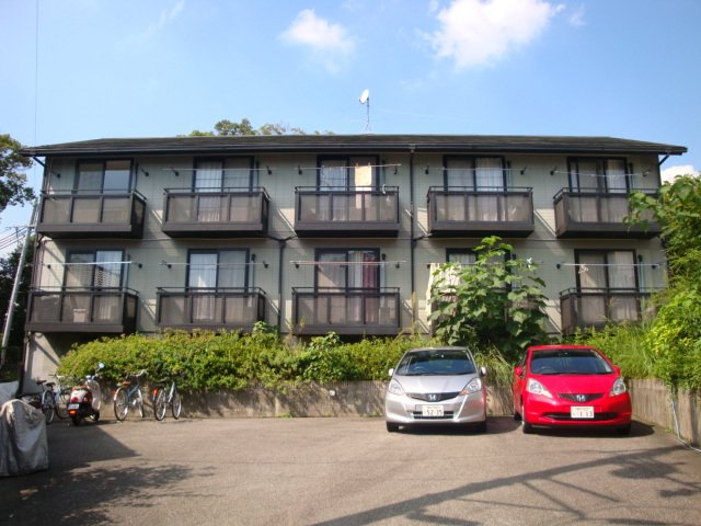 カルム・ヤサカ