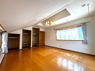 【洋室】 | 金沢区六浦南5丁目 | 2階洋室 12.1帖