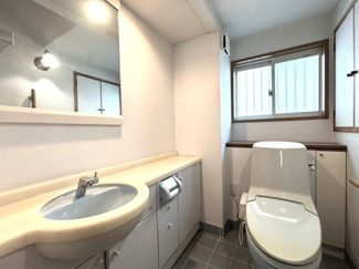 【トイレ】 | 金沢区六浦南5丁目 | 1階トイレ
