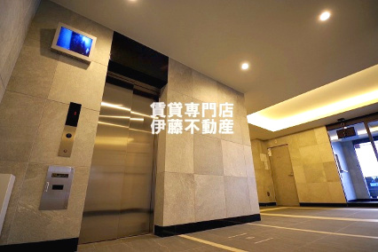 CREST TAPP志賀本通のロビー