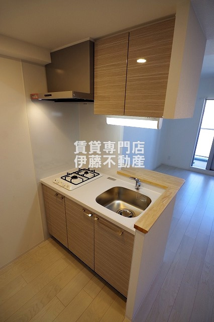 CREST TAPP志賀本通のキッチン