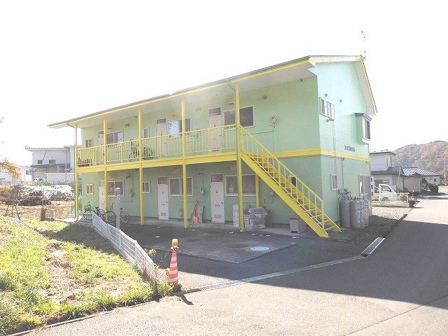 コーポファミール