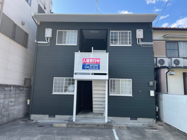 向日市鶏冠井町のハイツ