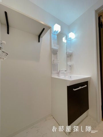 YTK Kurumeの独立洗面台|同タイプの別部屋です。