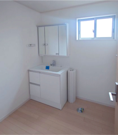 川崎市多摩区長尾七丁目戸建の独立洗面台