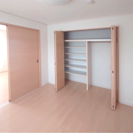 川崎市多摩区長尾七丁目戸建の収納