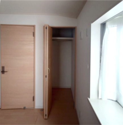 川崎市多摩区長尾七丁目戸建の収納