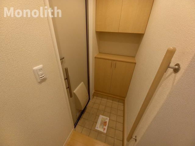 シャーメゾン翔の玄関