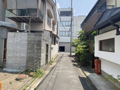上京区上天神町 土地の前面道路含む現地写真