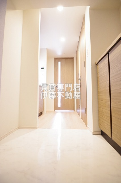 S-RESIDENCE上飯田駅前の玄関