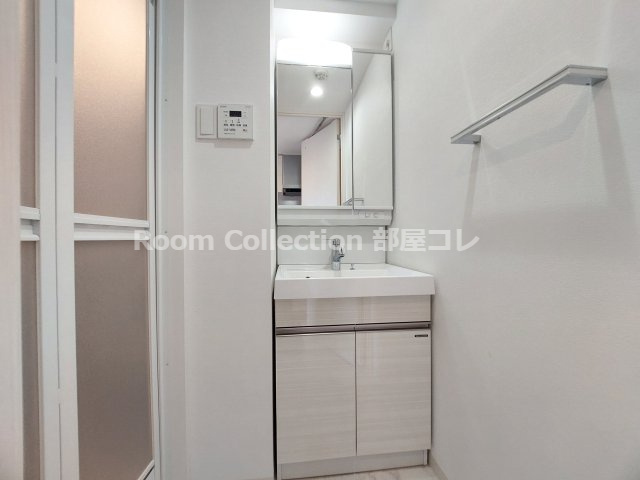 エステート金山の洗面所|※同物件他部屋写真
反転、色違いの場合有
現況優先