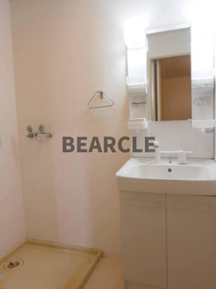 【洗面所】 | ジュネス堅田 | スペースが確保できる洗面所です