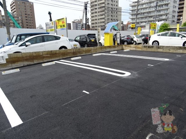 岡山市北区桑田町の駐車場の外観
