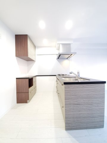 フクダ不動産八木駅前マンションのその他|キッチンバックセット付き