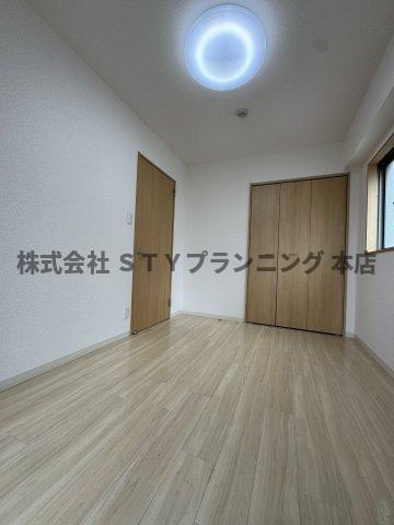 仲介手数料０円！プロビデンス池下の洋室