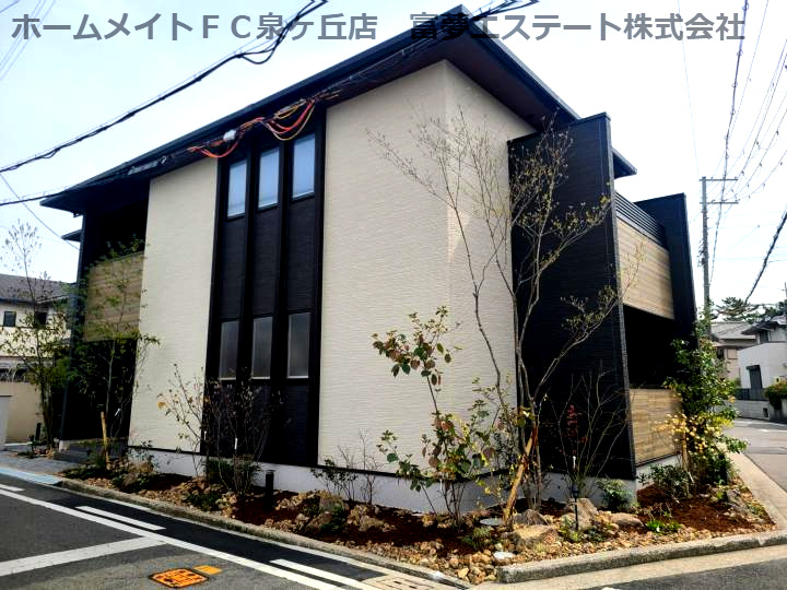 フォレスト上野芝の外観