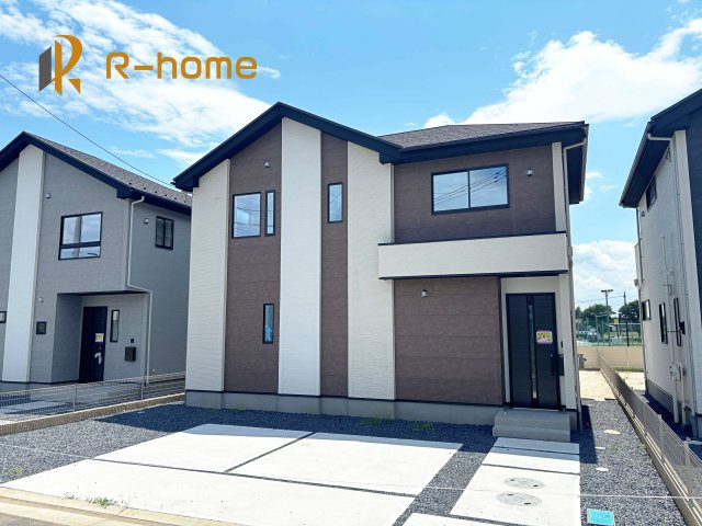 水戸市見川18期　新築戸建て　2号棟の外観|ご予約を頂ければ、『平日』はもちろん『早朝』や『夜間』もご見学可能です♪お気軽にお申し付けください♪