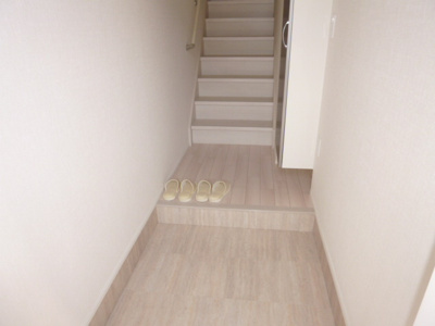 【玄関】 | ルシエル１８