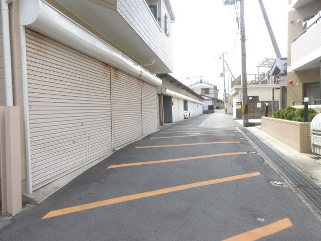 【外観】 | 岡本ガレージ