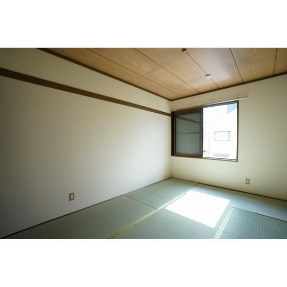 ベルゾーネ小林のその他