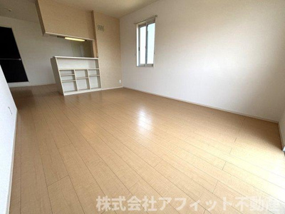 【居間・リビング】 | グレイスヒルズ蔵王 C棟 | LDK15帖