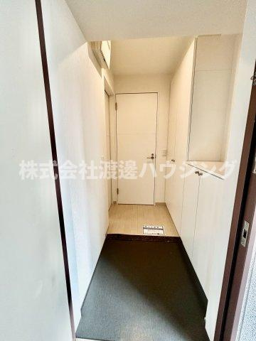 フローレンス江坂の玄関