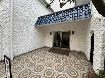 【エントランス】 | 秀和第二神宮レジデンス