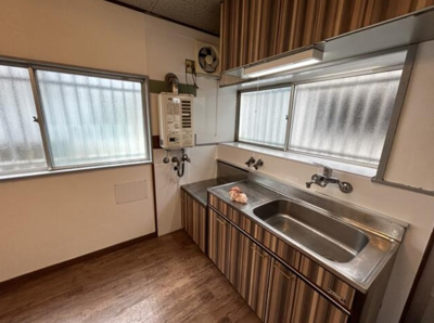 【キッチン】 | 旭が丘３丁目　中古戸建　収益